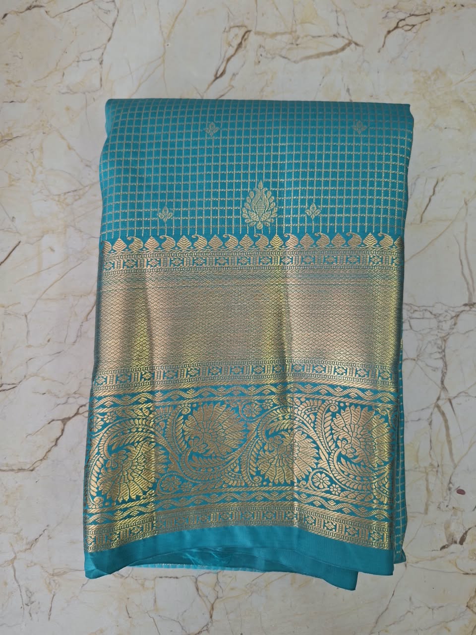 SVS-#08 Dharmavaram Vintage lightweight kanchi pattu Price: ₹1,850/- Only