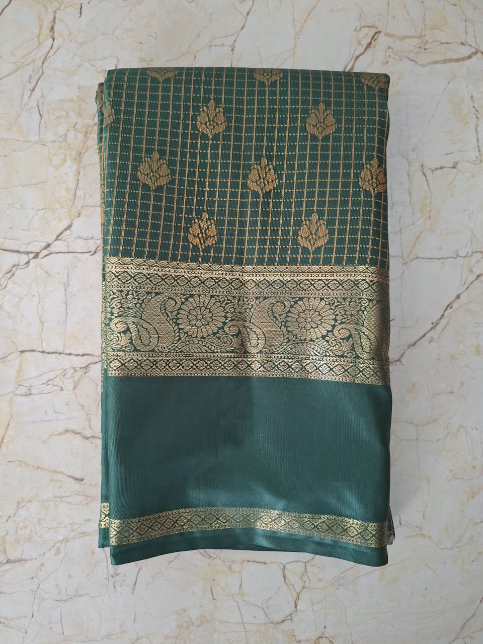 SVS-#05 Dharmavaram Vintage lightweight kanchi pattu Price: ₹1,850/- Only