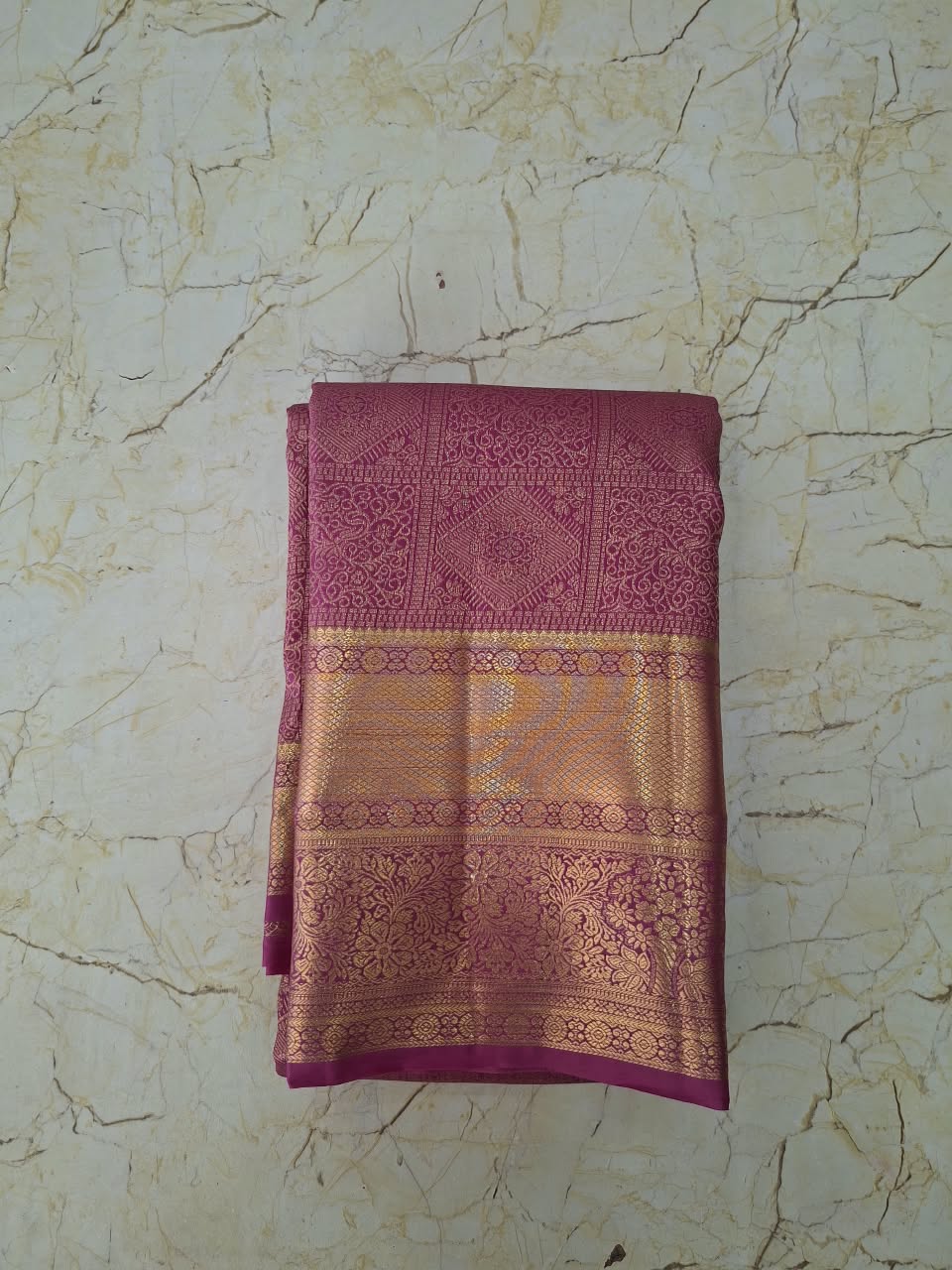 SVS-#01 Dharmavaram Vintage lightweight kanchi pattu Price: ₹1,850/- Only